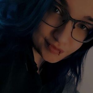 Meet your Posher, Mackenzie